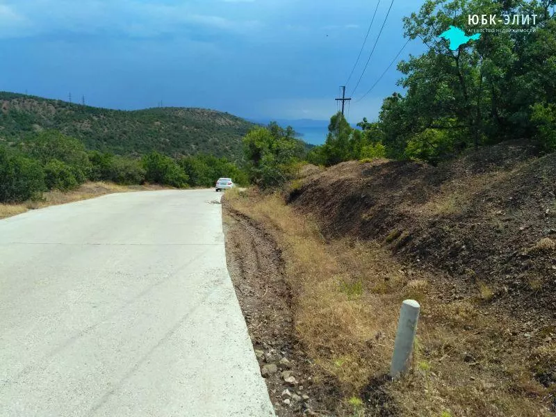 Участок в Алуште, посело Семидворье