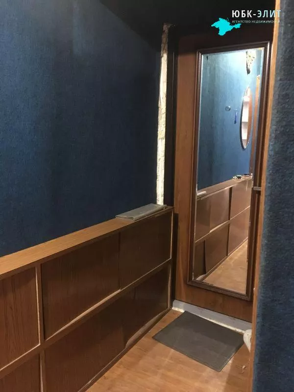 Продается 2-комнатная квартира в центре Ялты